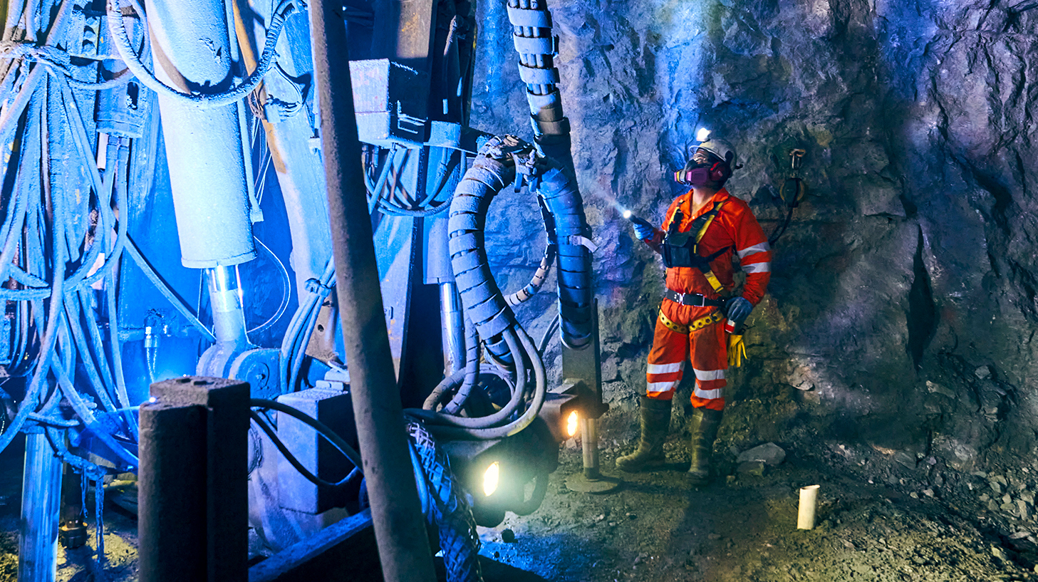 Simba underground drilling equipment at Sabinas