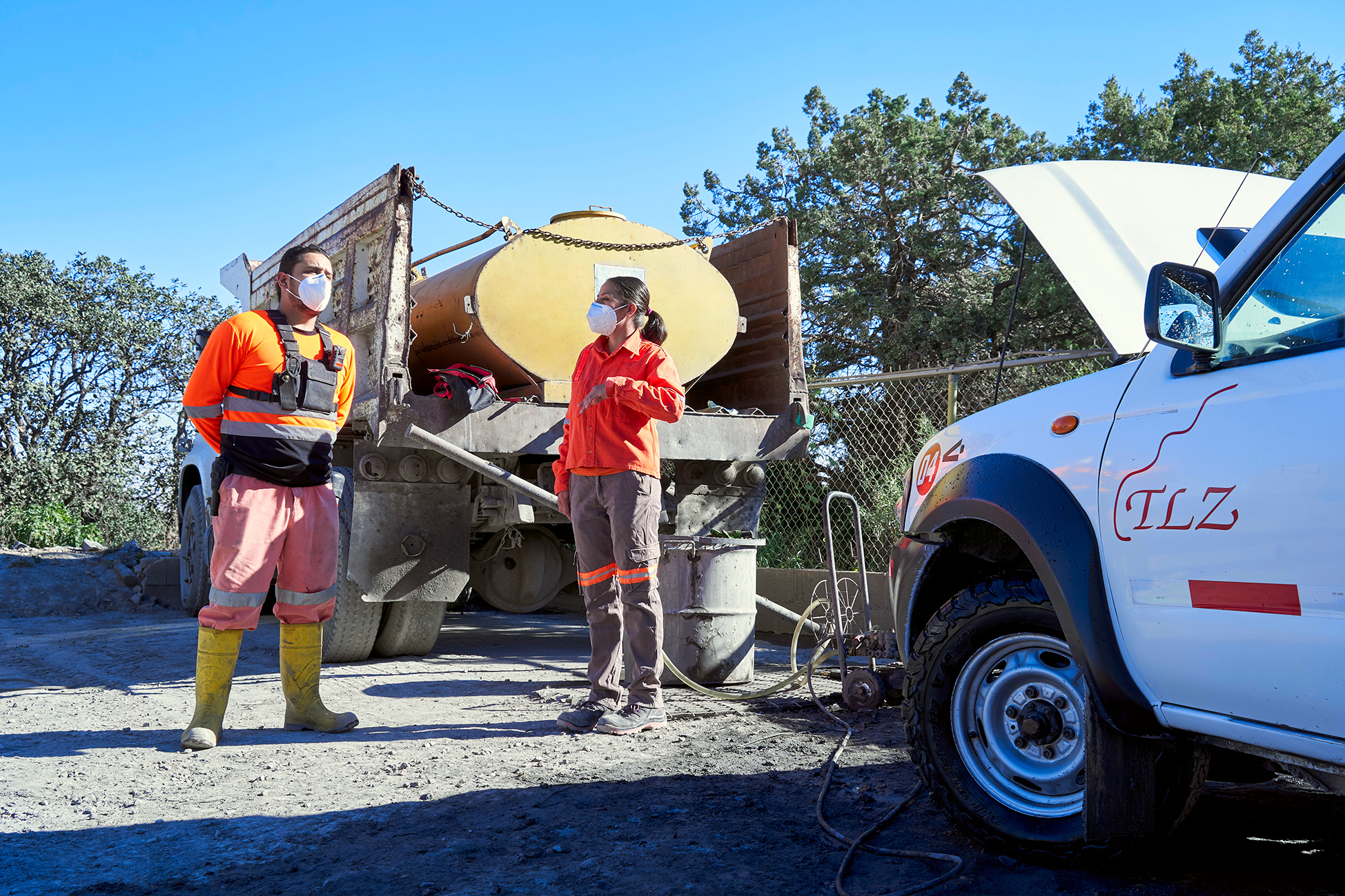 Contractor at the Sabinas unit